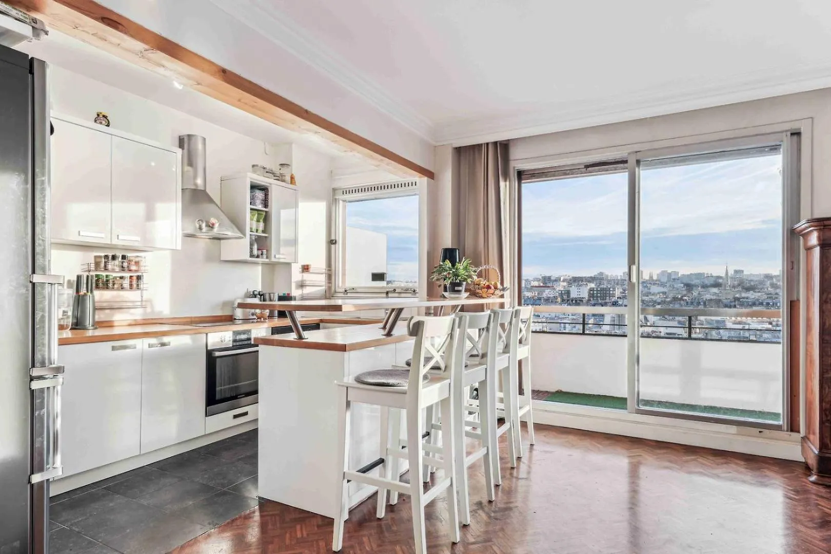 Le Splendide ! Une Vue Imprenable Sur Paris. Appartement